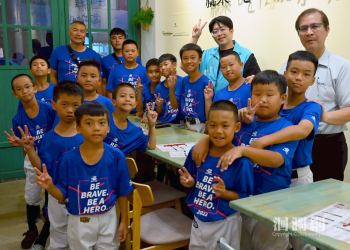 魏嘉彥請中正國小棒球隊吃牛排　勉勵小將為花蓮爭光