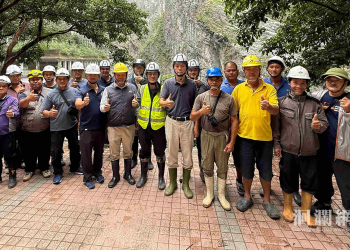 燕子口堰塞湖壩體今午已潰決 終平安落幕