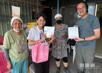 送醫到家門口！門諾醫療團隊災後化身「徒步家訪隊」