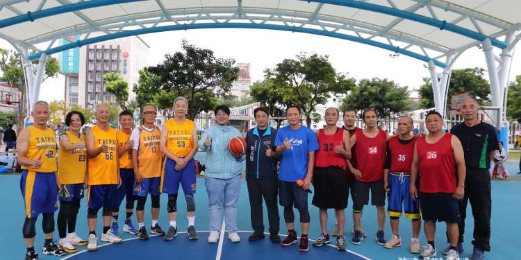 台北大同老馬花蓮以球會友 魏嘉彥開球歡迎來訪