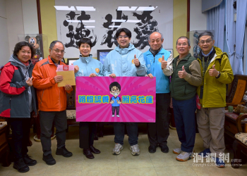 花市民運里連七年號召里民認養路燈